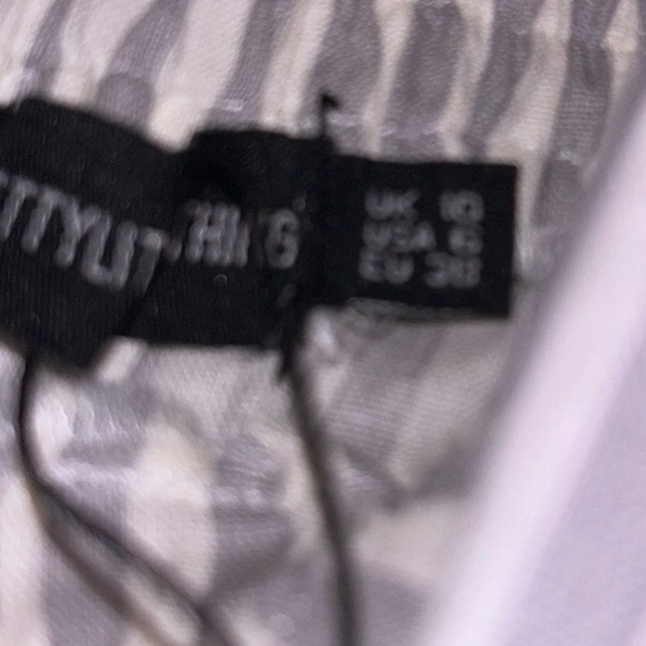 2 piece PLT Prettylittlething grey white woven cotton flax wide leg drawstring 8 - Picture 9 of 13